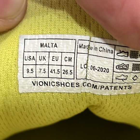 Vionic “Malta” sneaker size 9.5 - Picture 15 of 15
